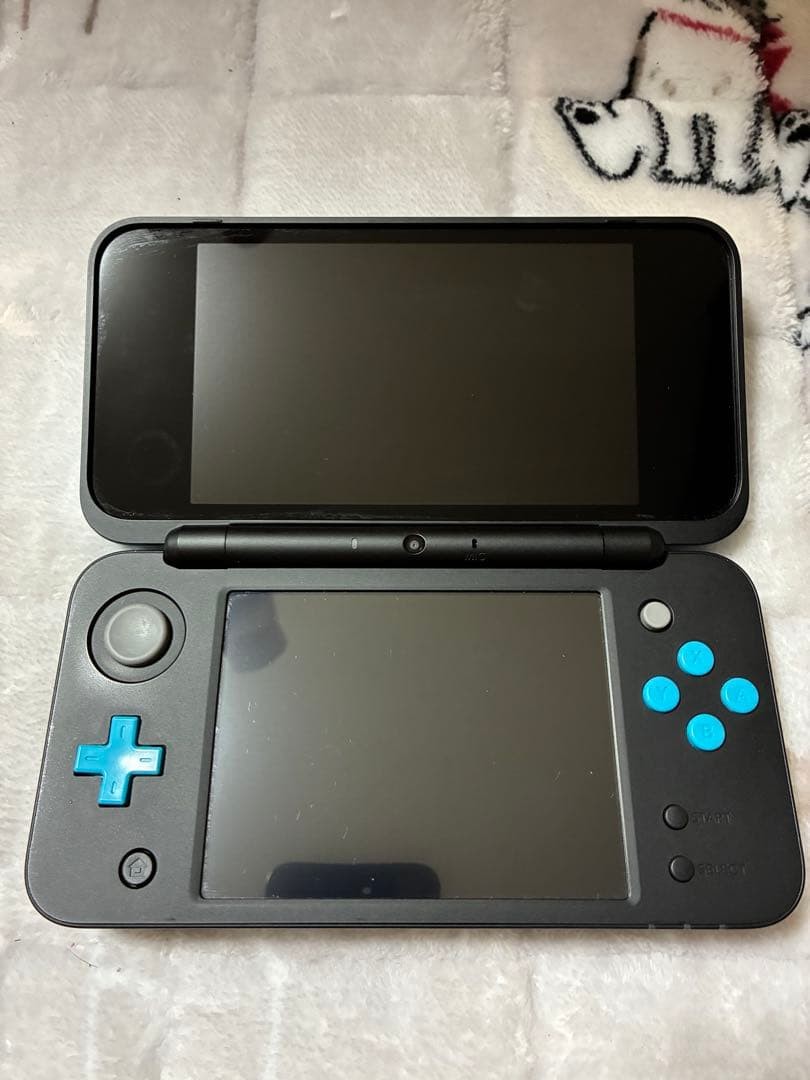 New Nintendo 2DS LL Black x Turquoise with Box and Tested