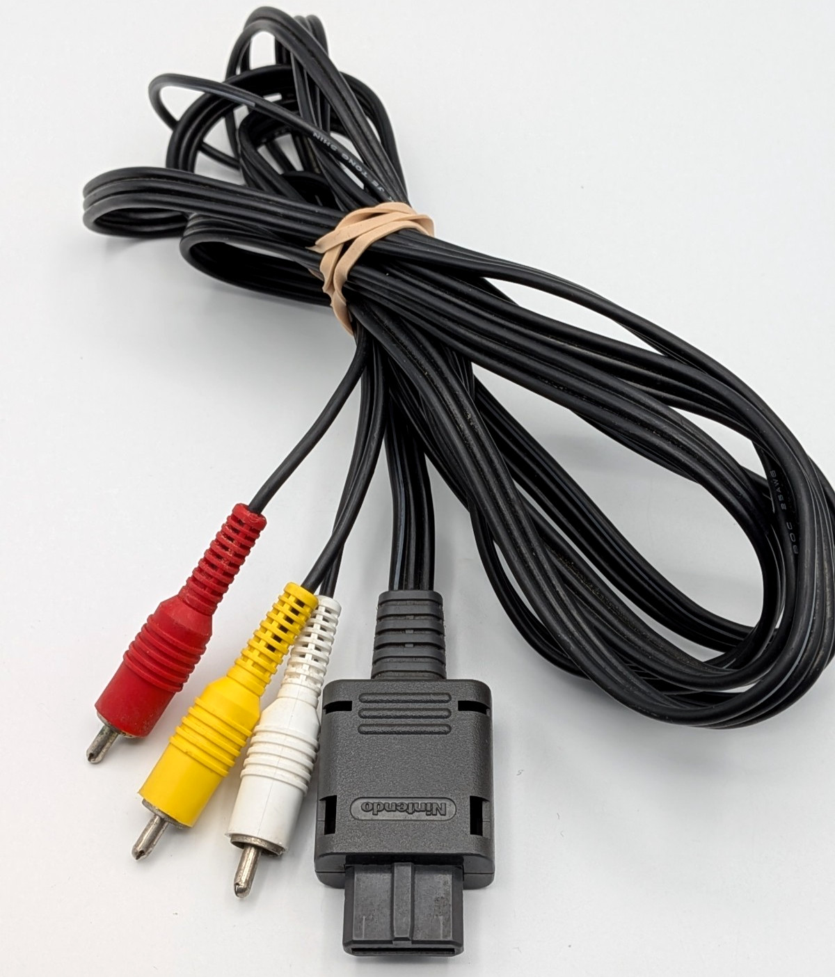 OFFICIAL ORIGINAL OEM Super Nintendo N64 Gamecube SNES AV RCA Video Cable *CLEAN