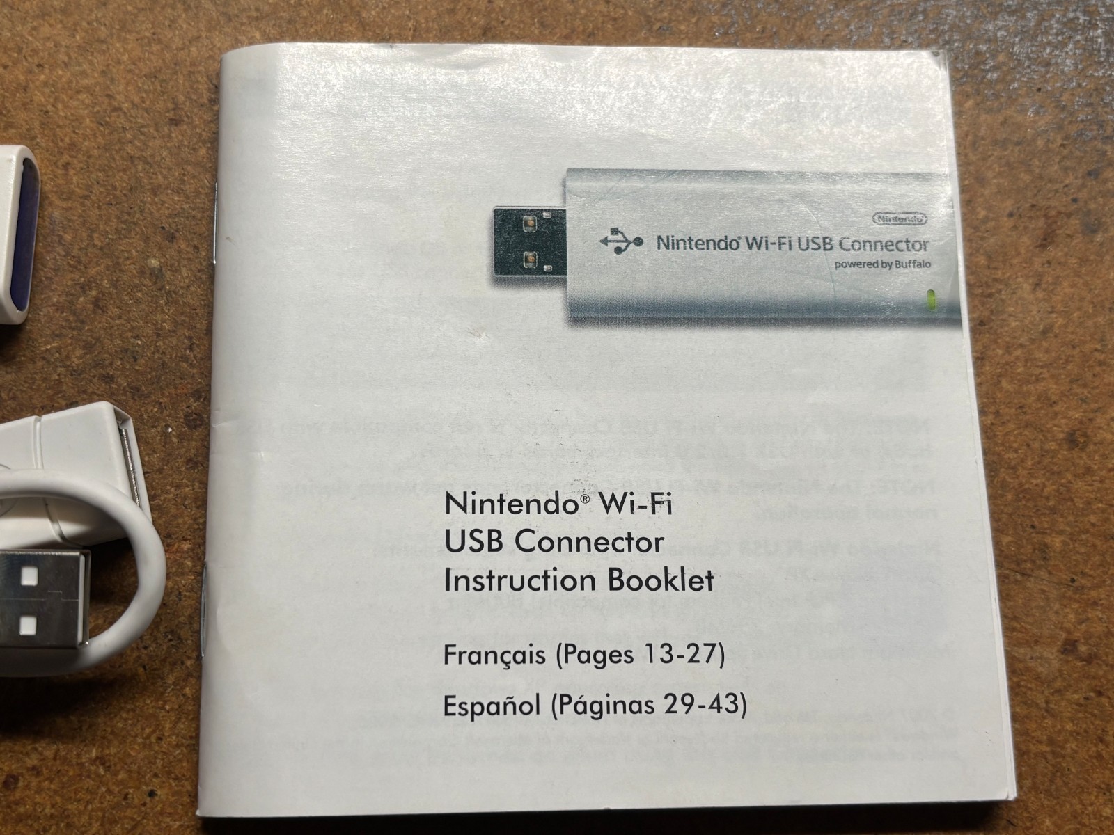 NINTENDO Wi-Fi USB Connector DONGLE + Cable Papers NTR-010 USA