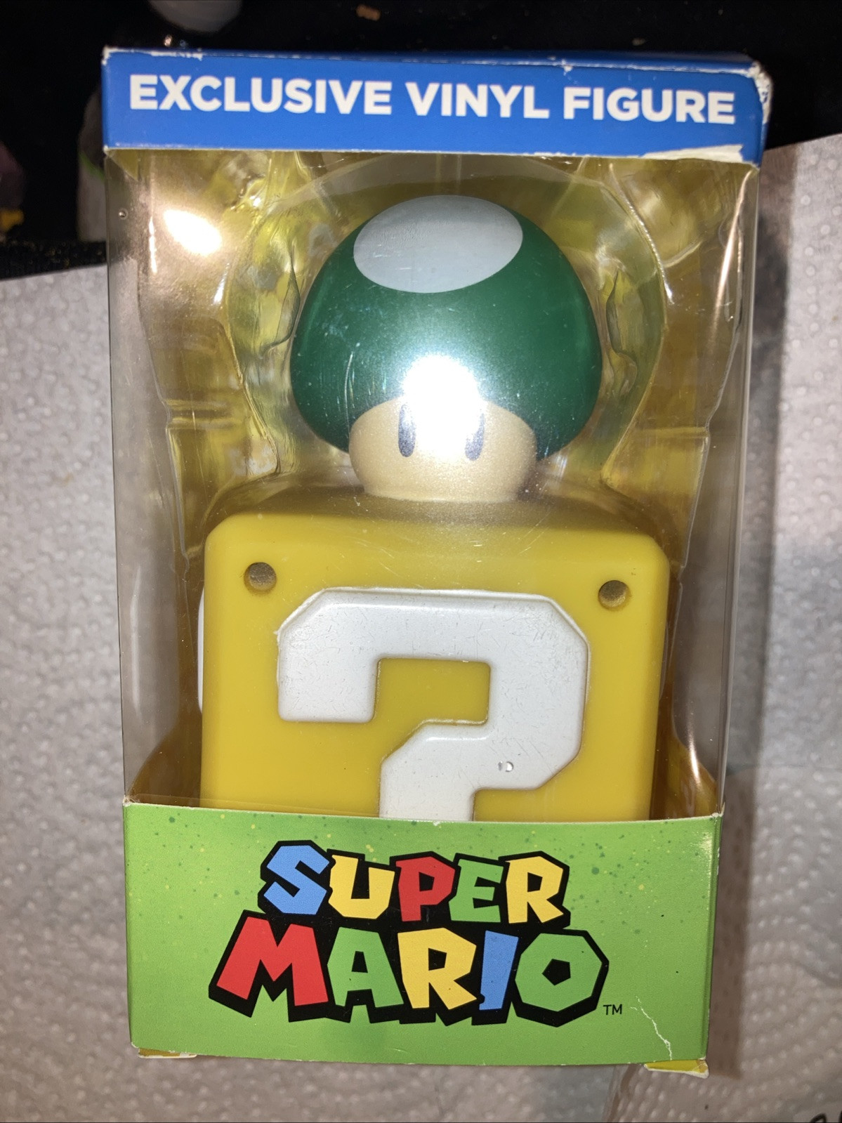 Super Mario Bros Exclusive Vinyl Figure – NEW! 2017 CultureFly collector’s box