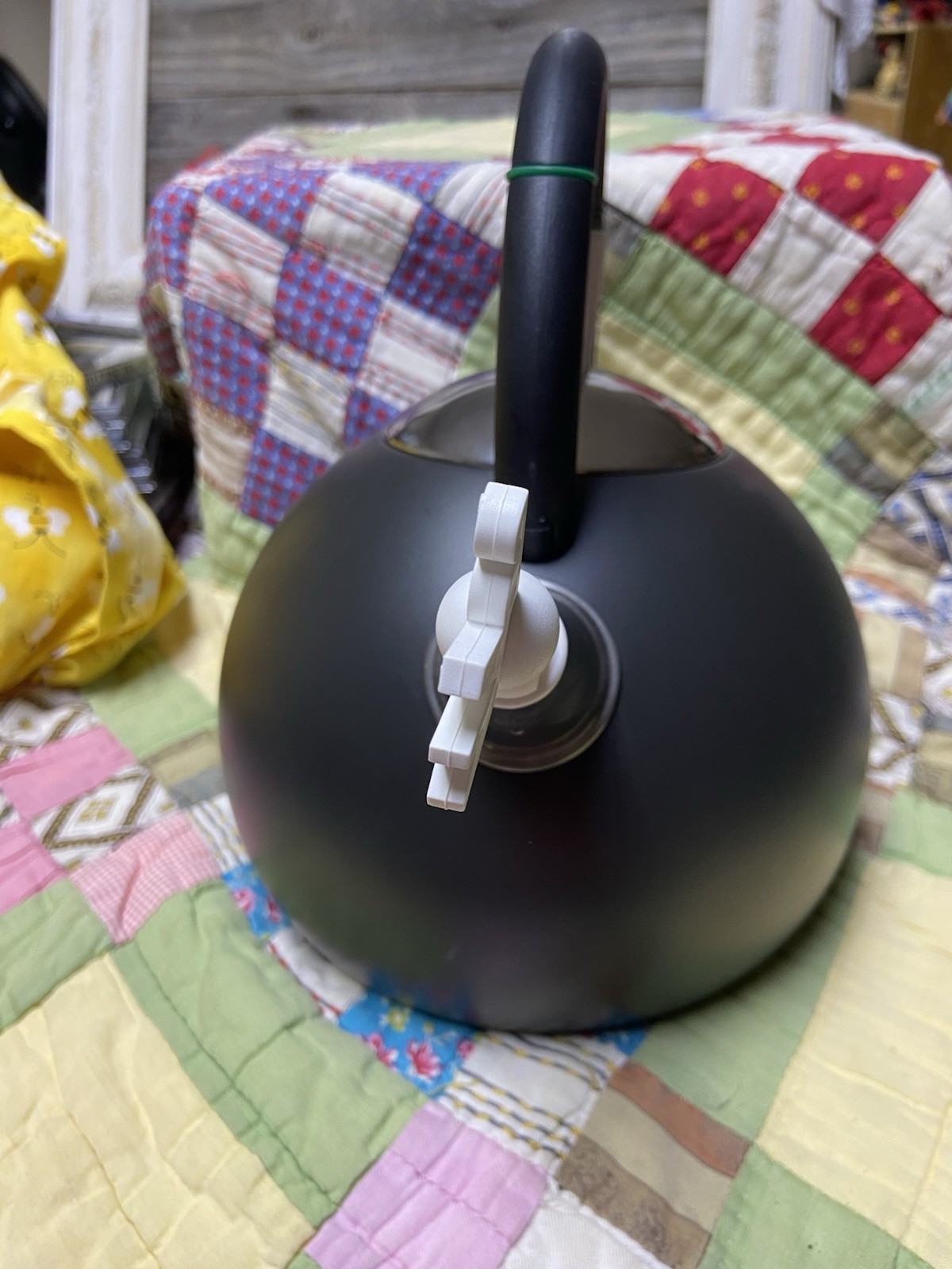 Emeril Lagasse 2.5 Quart Whistling Tea Kettle “BAM” Stainless Steel Made Italy