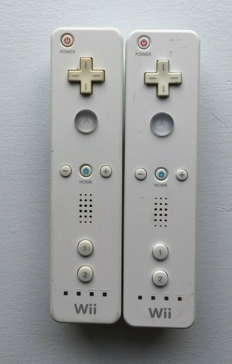 x2 Authentic Nintendo Wii Remote White Controllers Official Tested RVL-003 Works