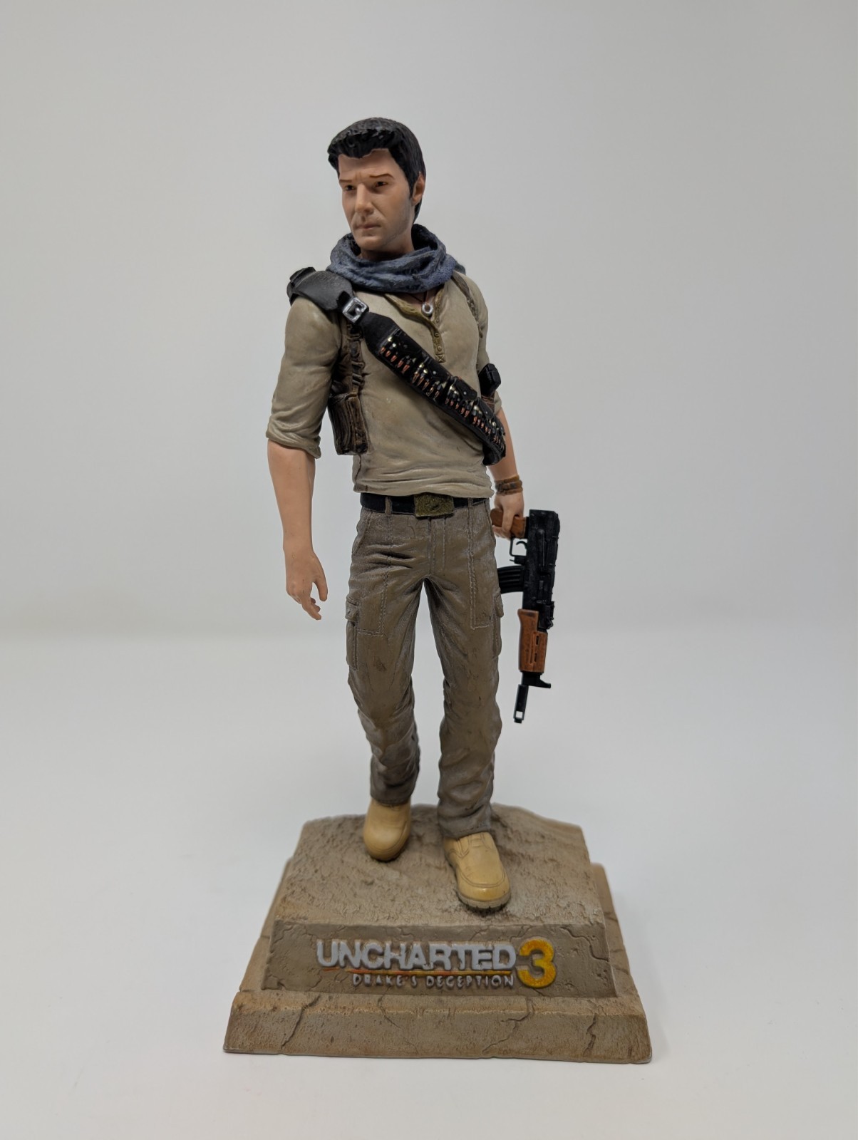 Uncharted 3 Drake’s Deception NATHAN DRAKE Statue Collector’s Edition PS3 Loose