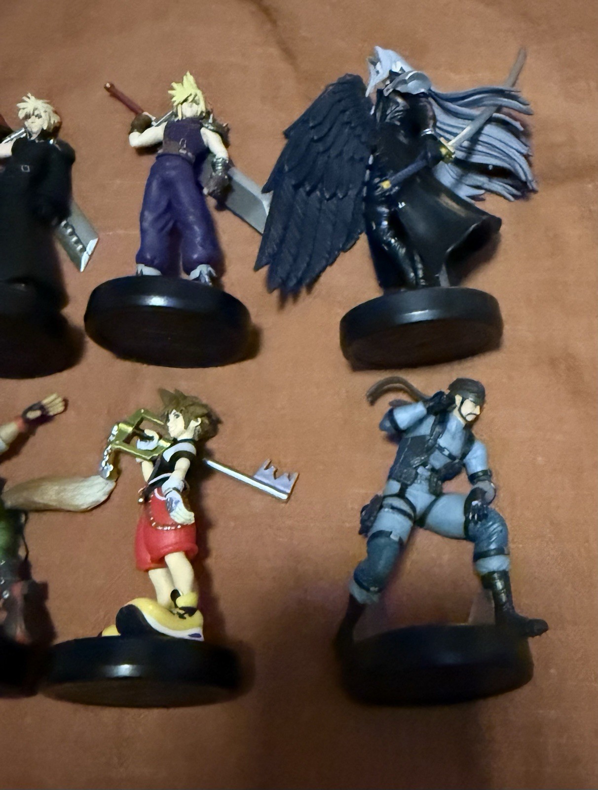 Nintendo Amiibo Lot Of 6 Figures Cloud Sephiroth Fox Snake Sora