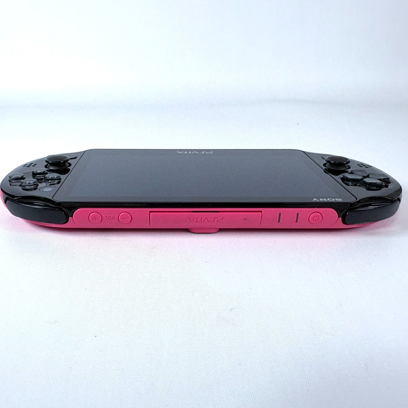 Sony PlayStation Vita PS Vita PCH-2000 ZA15 1GB Handheld System – Pink/Black