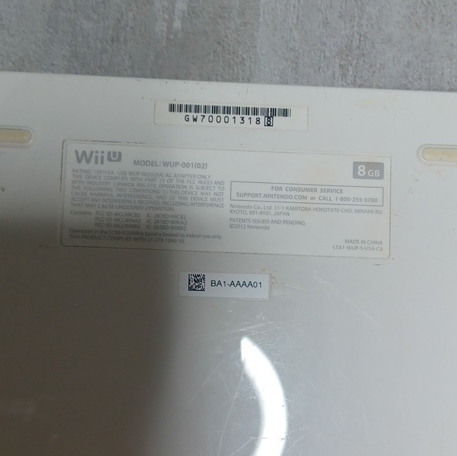 Nintendo Wii U WUP-001(02) 8GB White Home Console Wi-Fi HDMI USB 2012
