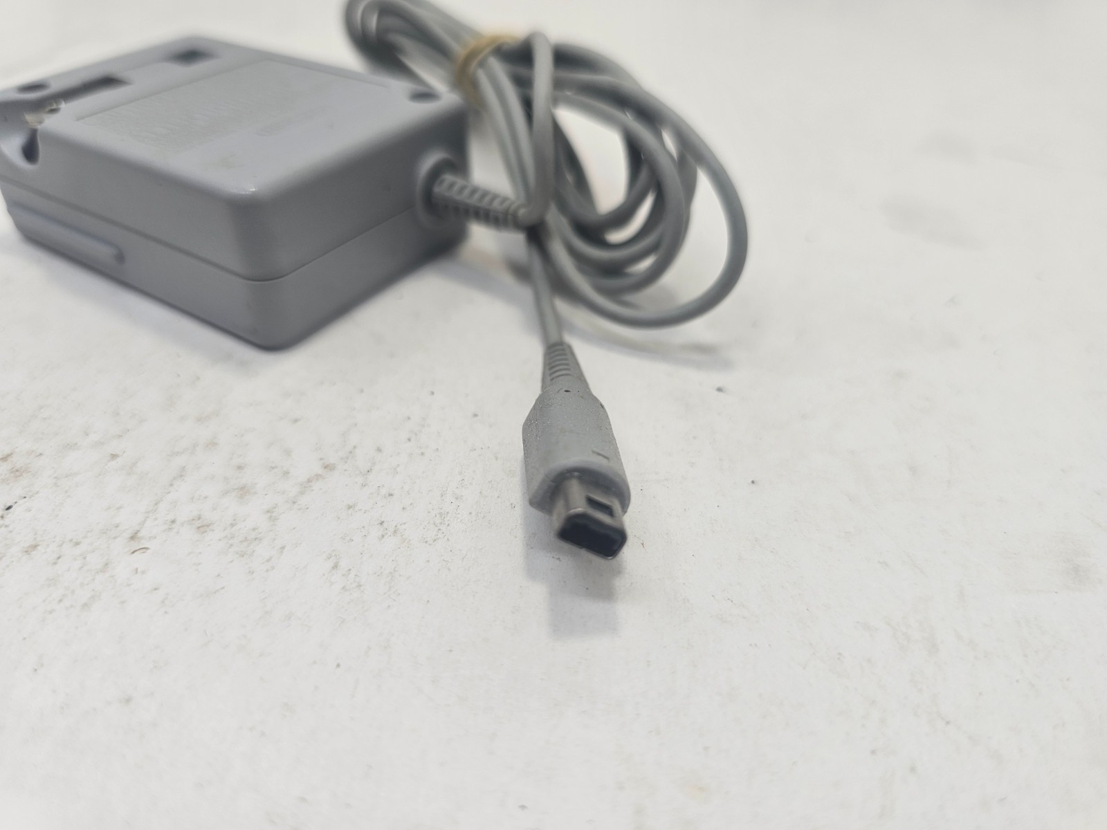 Official Nintendo 3DS AC Adapter WAP-002 USA OEM Power Supply Charger DSi XL 2DS