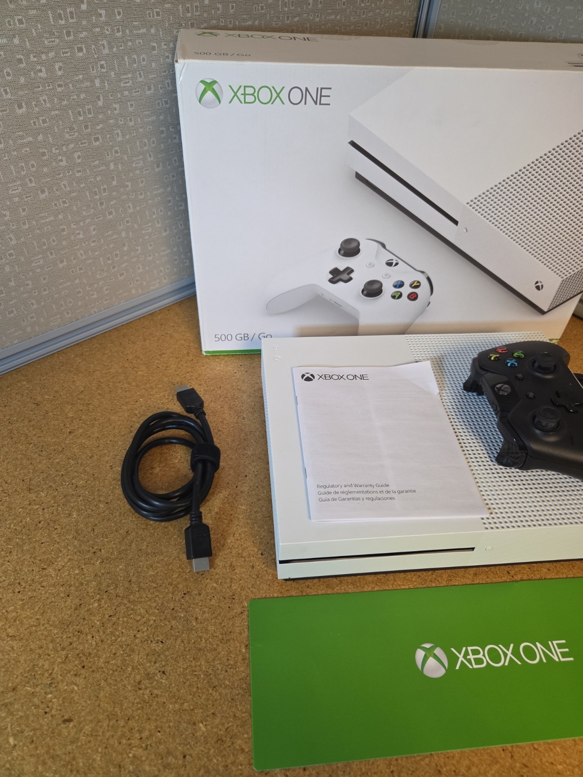 Microsoft Xbox One 500GB White Console In Og. Box w/ HDMI, Pwr Cord, Controller