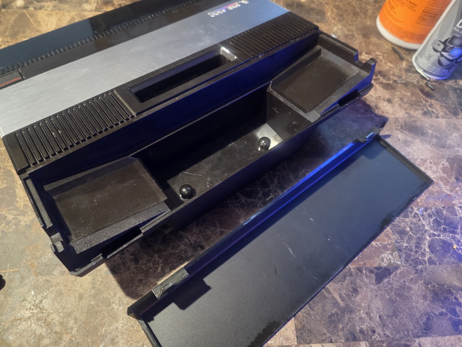Atari 5200 Console w/ OEM power supply,switch+11 games +New controller Internals