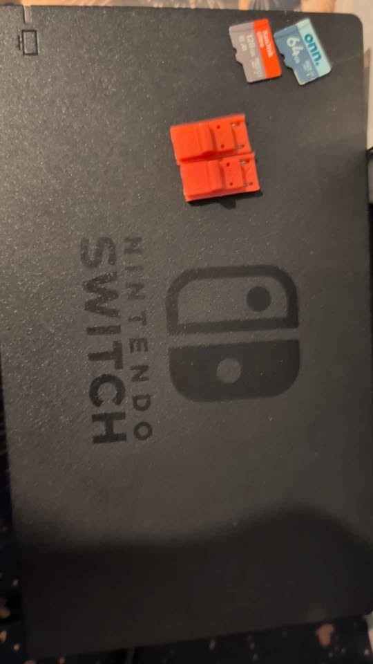 Nintendo Switch Unpatched V1, XAW1 Serial Number, Dock And Joycons Included