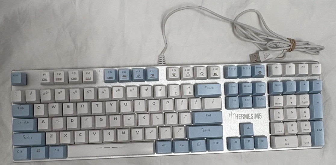 Hermes M5 Keyboard Gamdias Lights Up Light Blue And White Keys TESTED AND WORKS