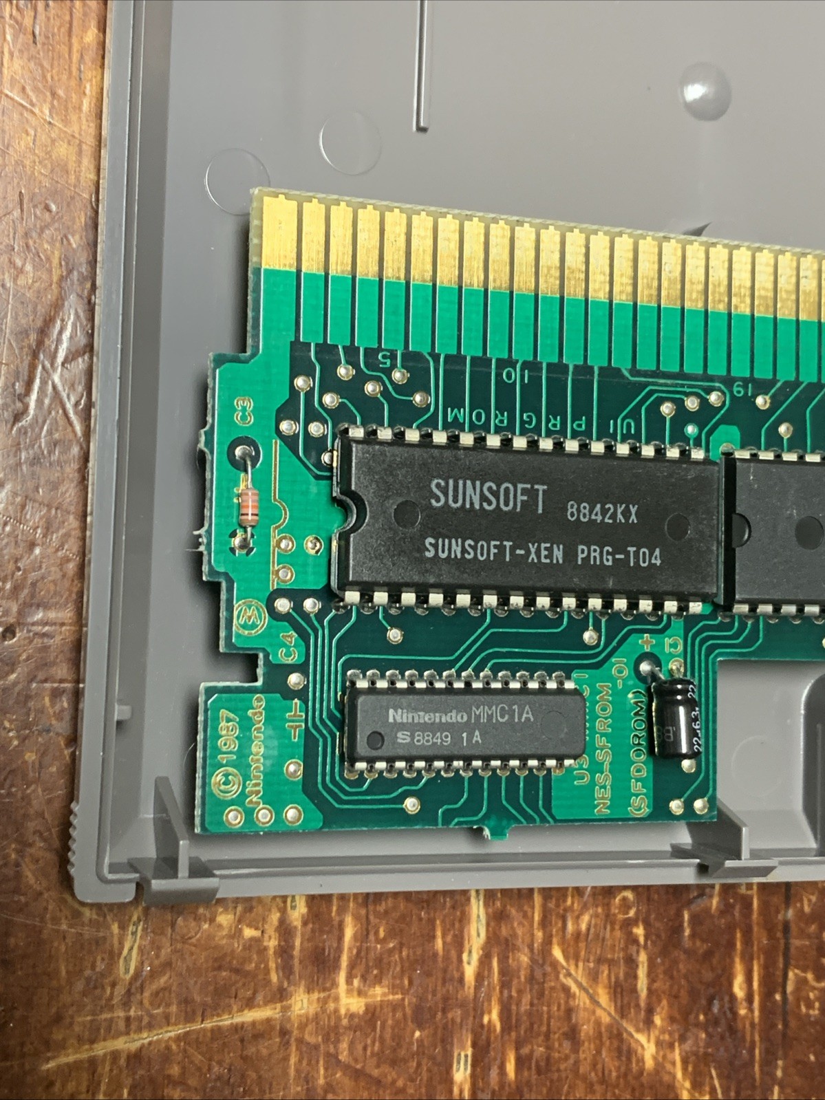Xenophobe Nintendo NES Original Video Game – Vintage Comes With Clamshell Case