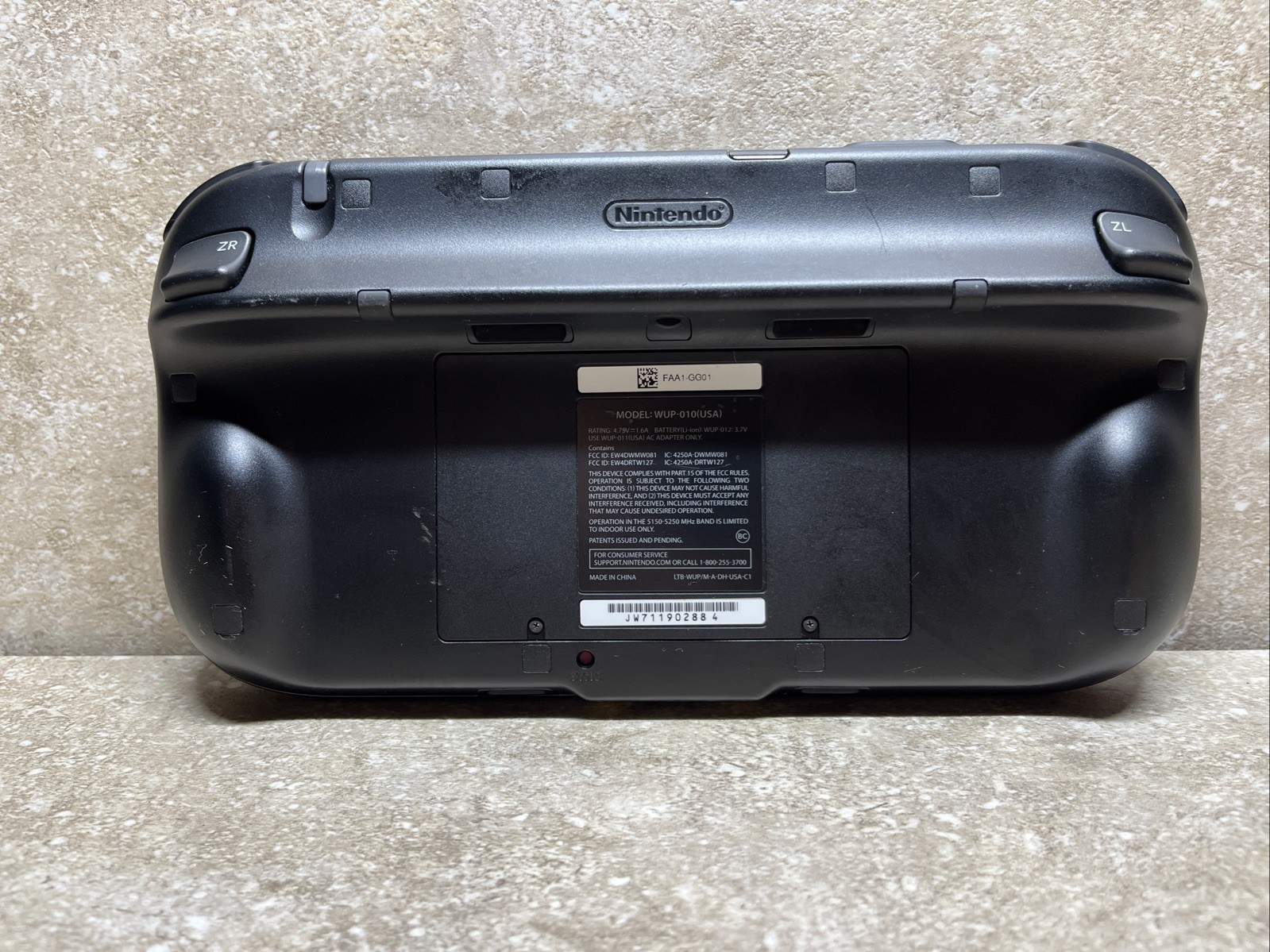 Nintendo Wii U WUP-010 Gamepad Black Damage Screen For Parts Only UNTESTED