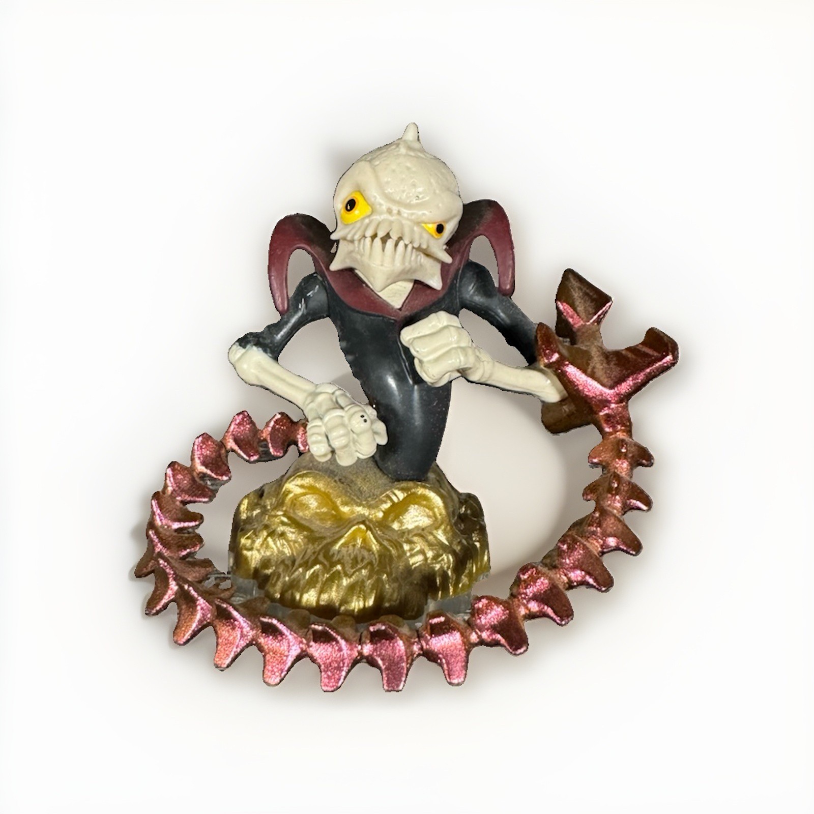 Skylanders Eons Elite Ghost Roaster Character Figure Collectible