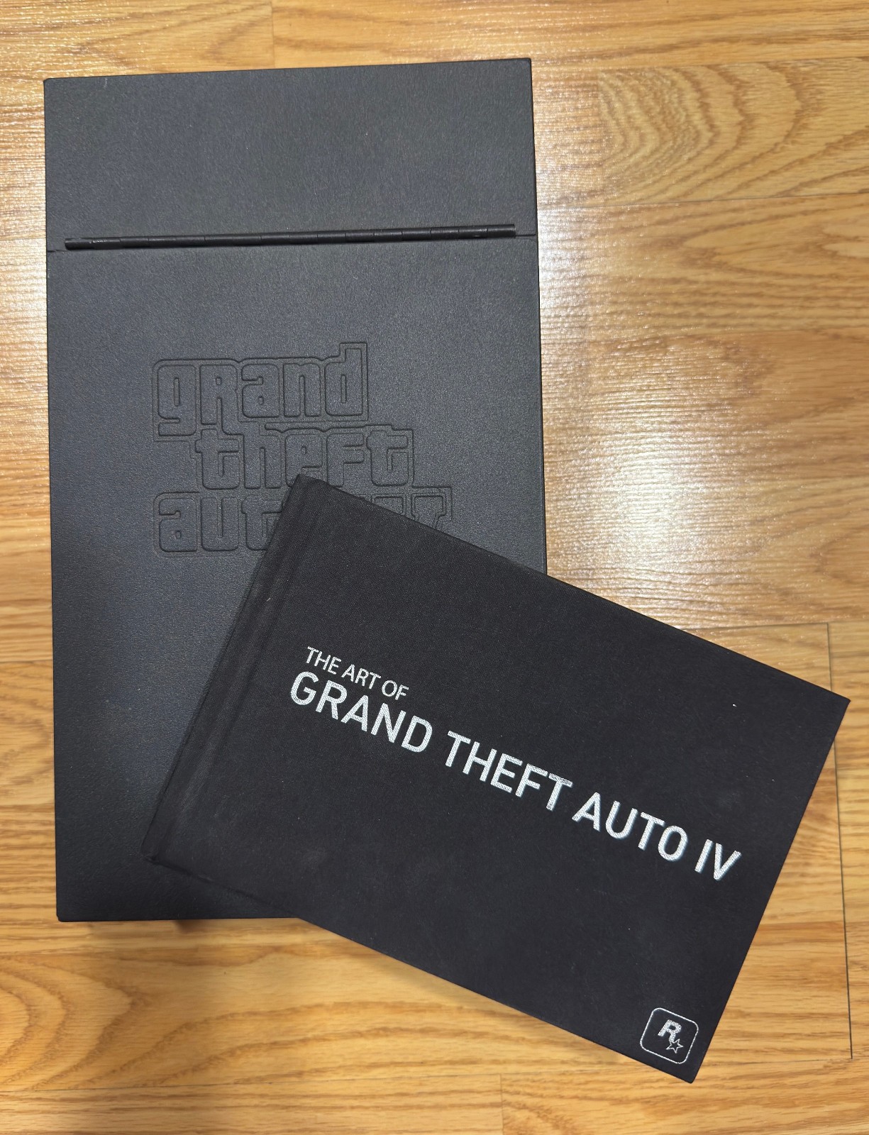 Grand Theft Auto IV SAFE DEPOSIT/LOCK BOX GAME COLLECTABLE METAL NO KEYS