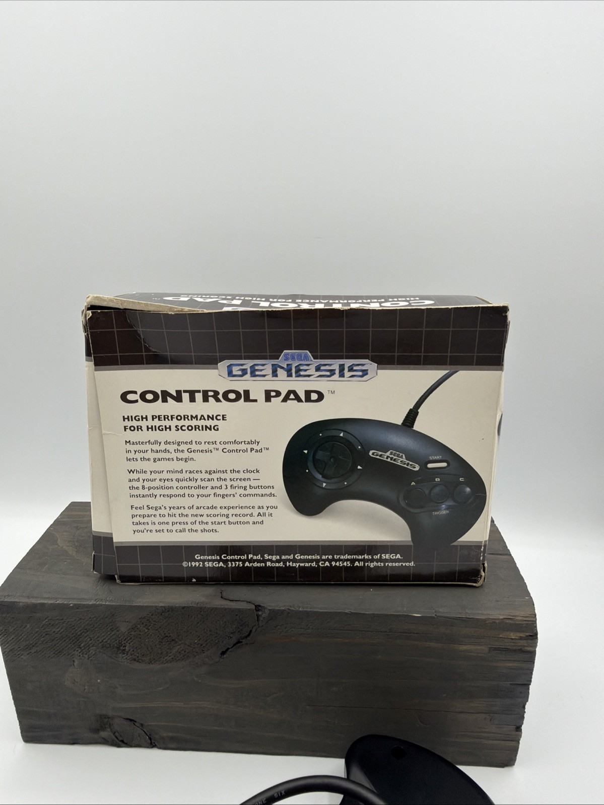 Sega Genesis 3 Button Control Pad Controller W/ Box MK-1650 UNTESTED Vintage