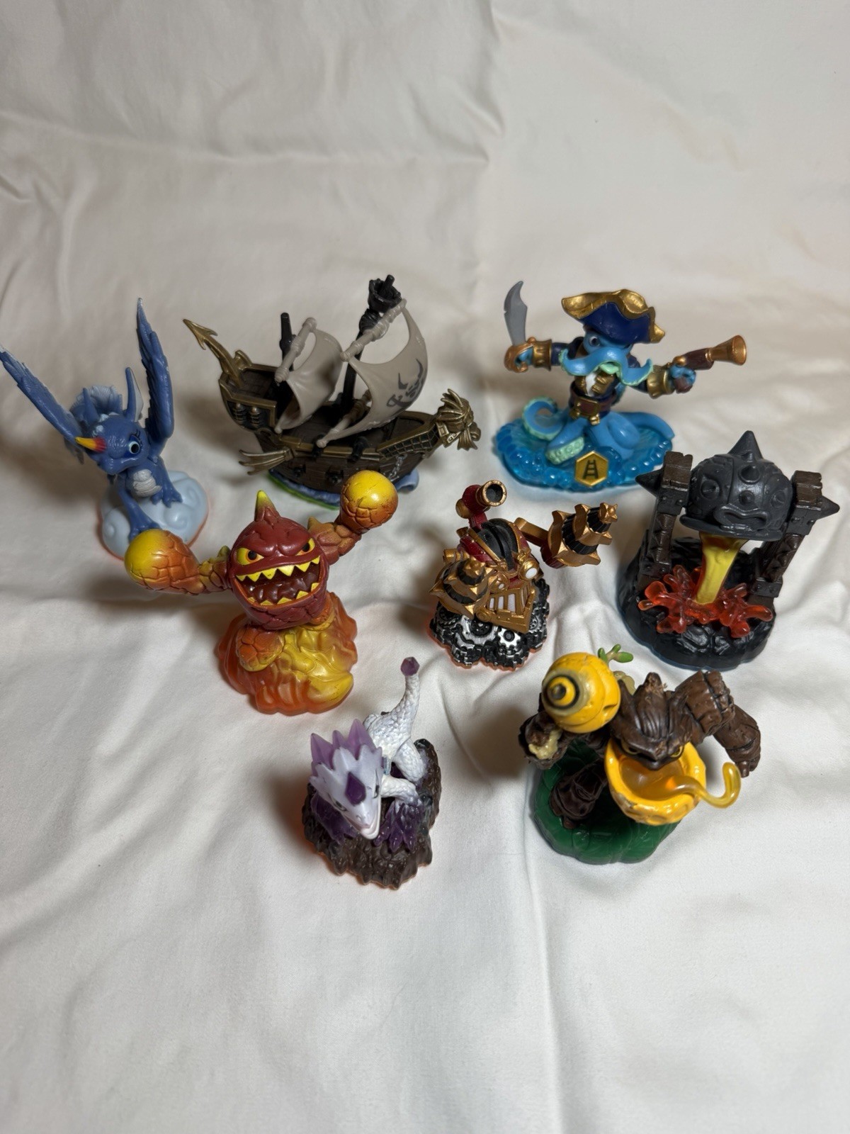 Activision Skylanders Character Figures Lot of 32 Collectibles