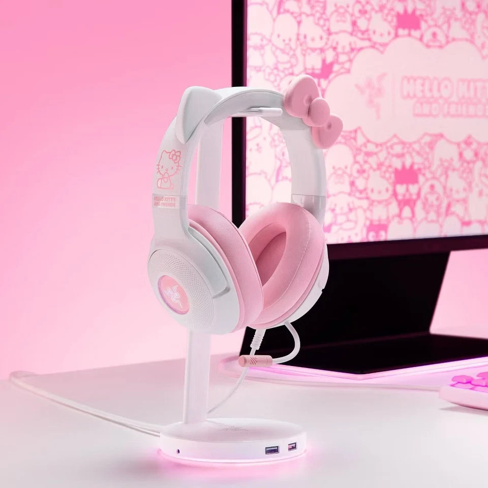 Razer Kraken Kitty V2 Wired USB A Gaming Headset with Kitty Ears and Chroma RGB