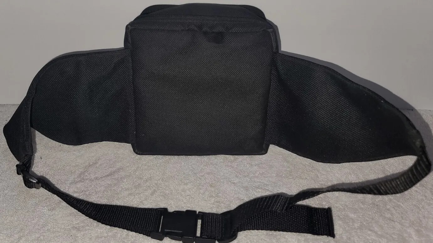 Official Nintendo 64 N64 Vintage 1997 Controller Travel Bag Fanny Pack *RARE*