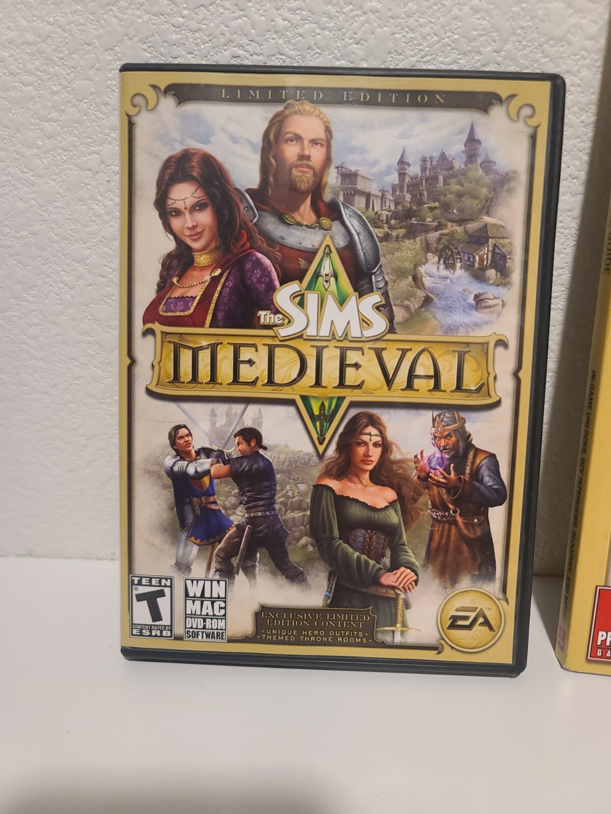 The Sims Medieval Limited Edition PC Mac CIB Complete w/ Prima Strategy Guide