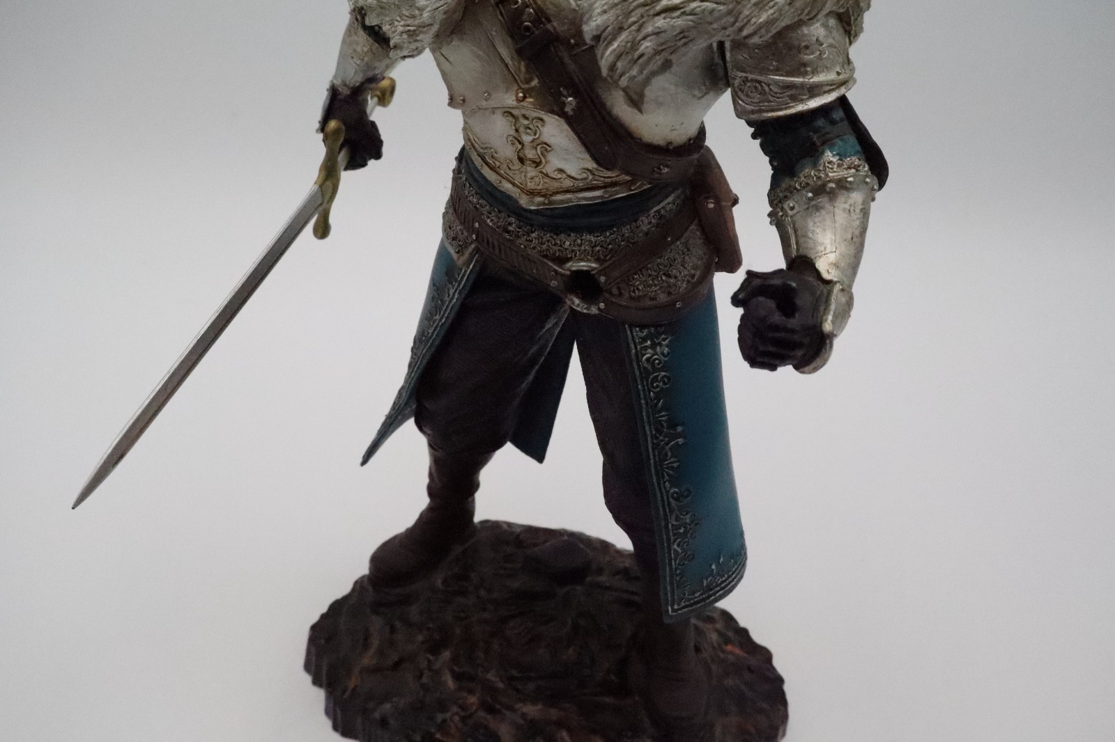 Dark Souls II Collector’s Edition Warrior Knight Figure SteelBook Soundtrack
