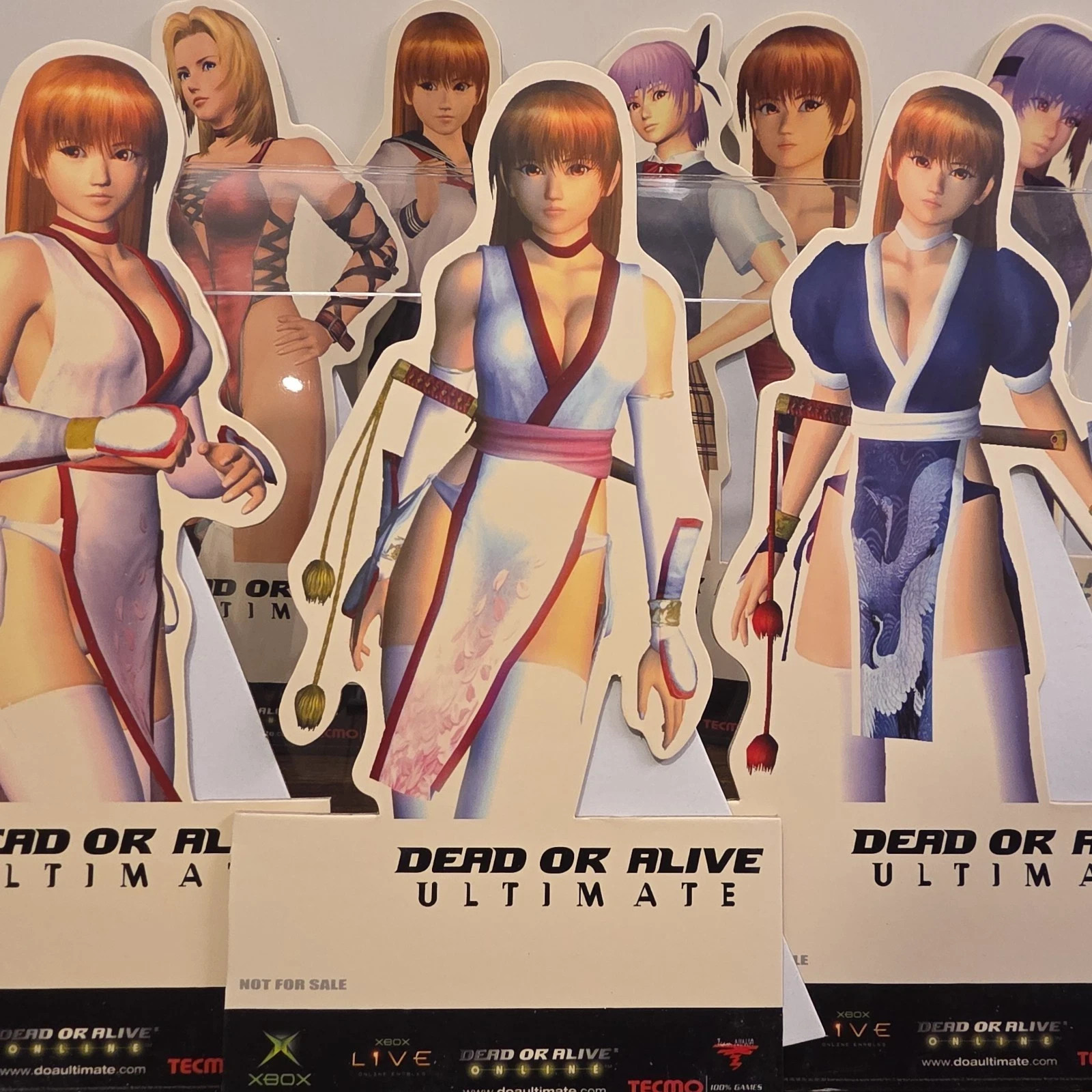 Dead Or Alive Ultimate Xbox Live Original Counter Standee Girls 8x Complete set