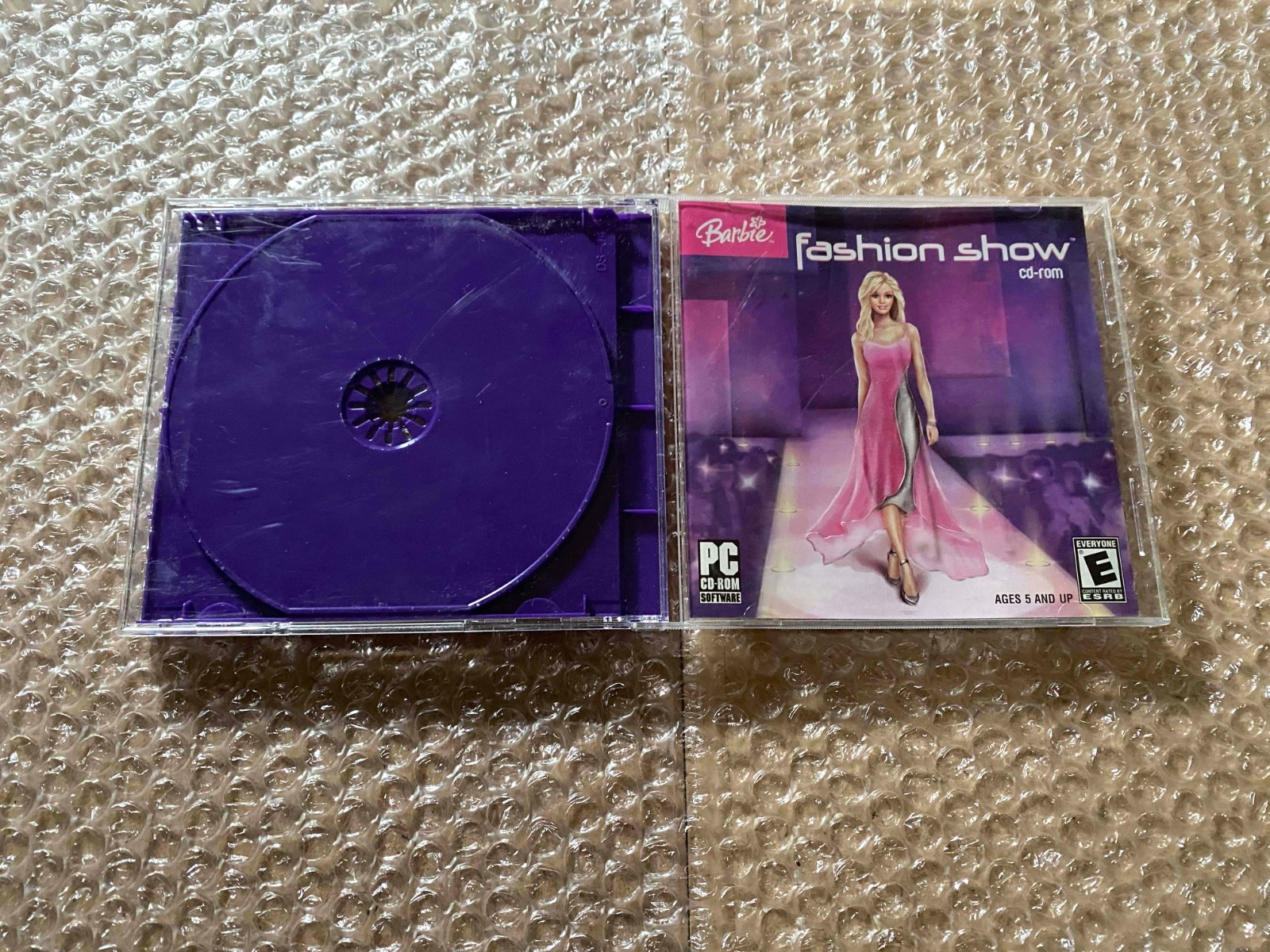 Barbie Fashion Show (PC CD-ROM, 2004) – DISC + MANUAL *AUTHENTIC *TESTED