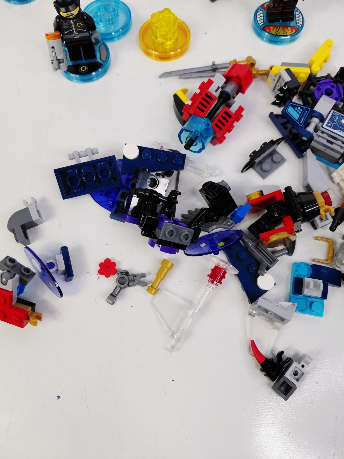 Lego Dimensions Character Figures, Parts & Discs Bulk Lot