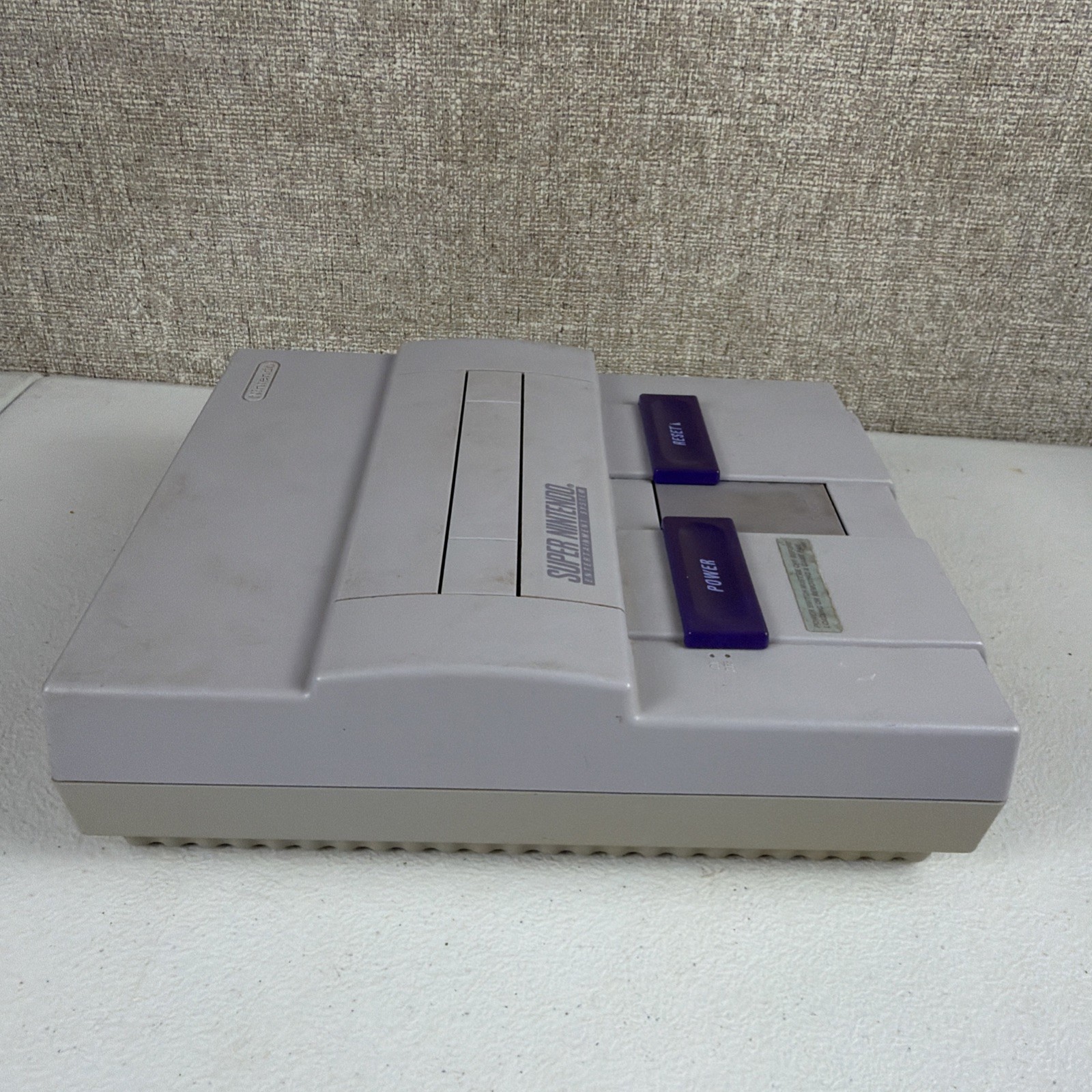 Super Nintendo System SNES Video Game Console Only SNS-001 PARTS ONLY READ