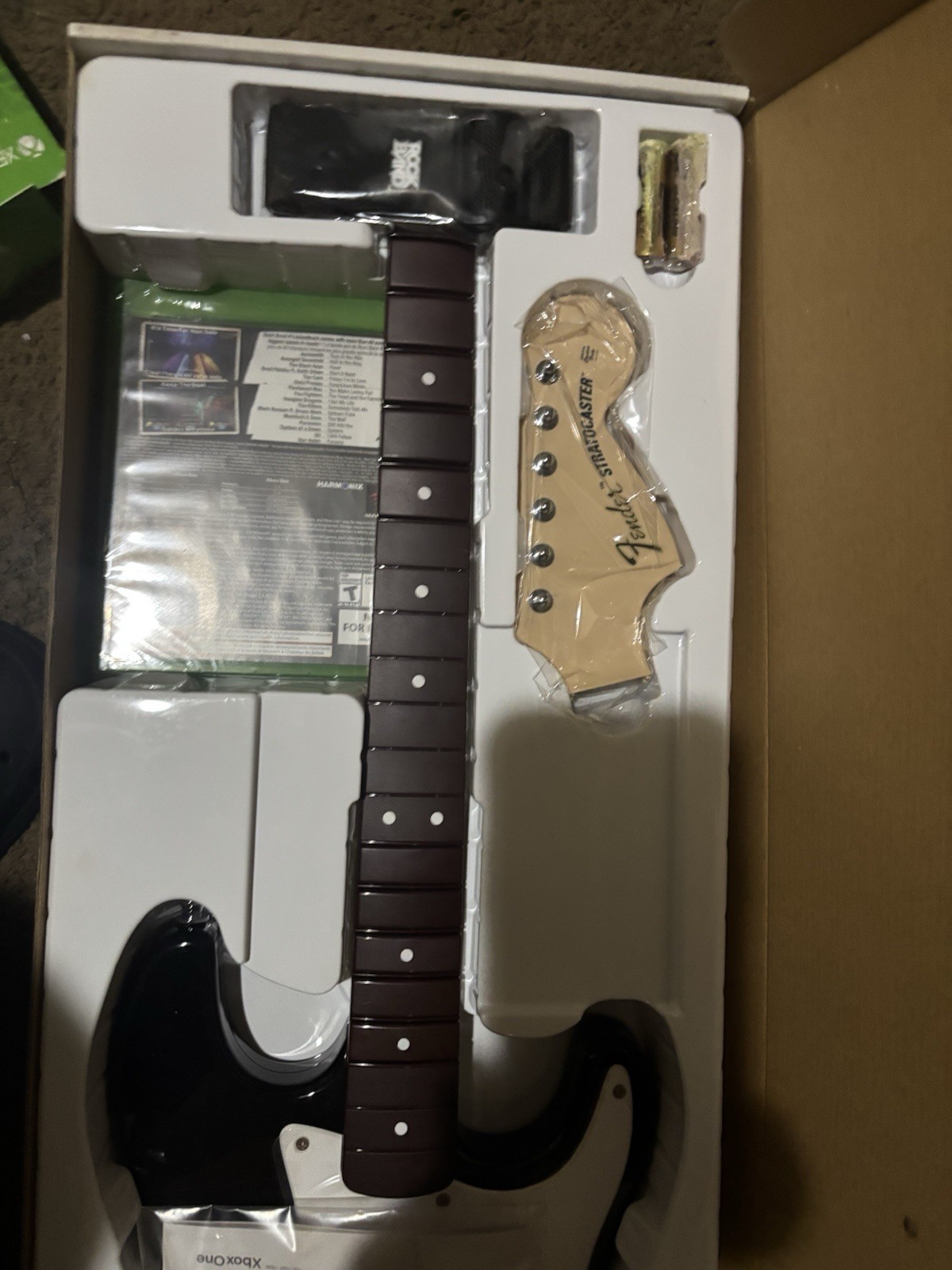 Xbox One Rock Band 4 Wireless Guitar + Game Bundle NEW FACTORY SEALED