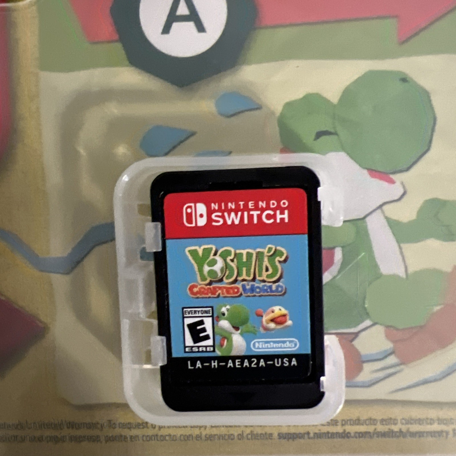 Yoshi’s Crafted World Nintendo Switch CIB Complete Yoshi Game