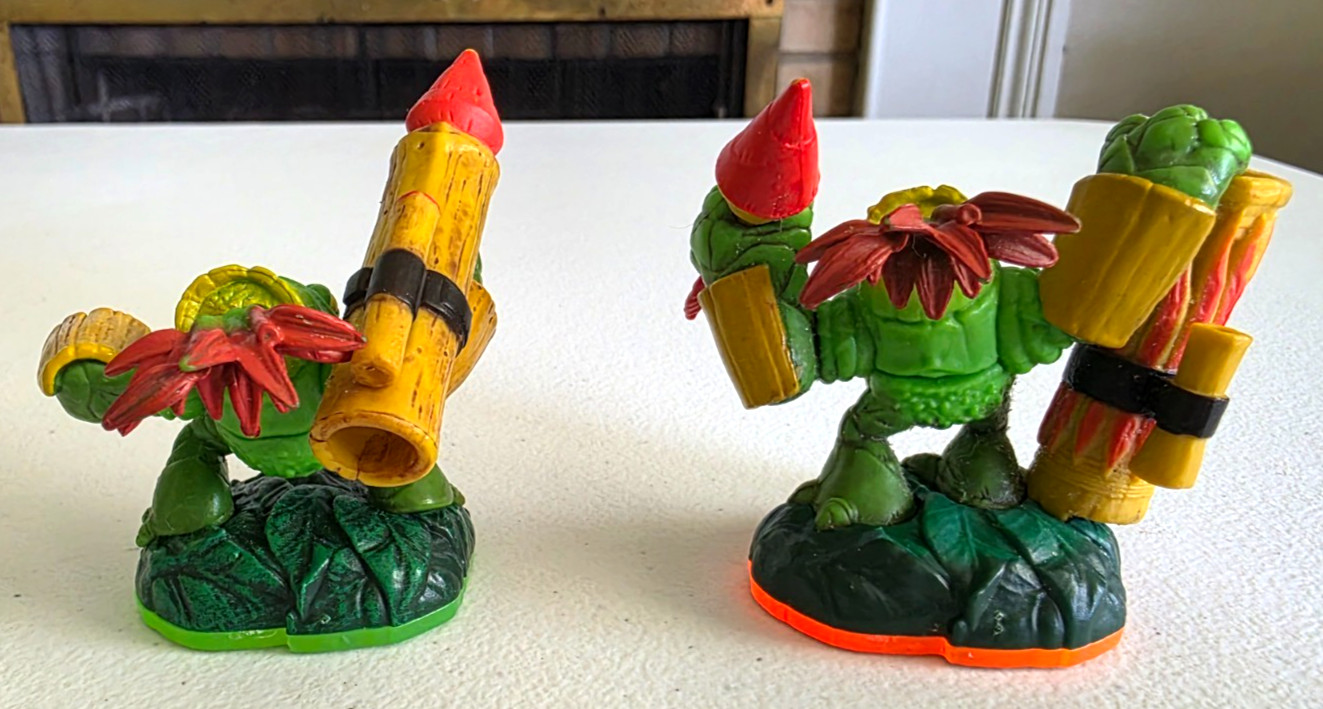 Skylanders Lot of 2 Zook Series 1 and 2 Activision Figurines