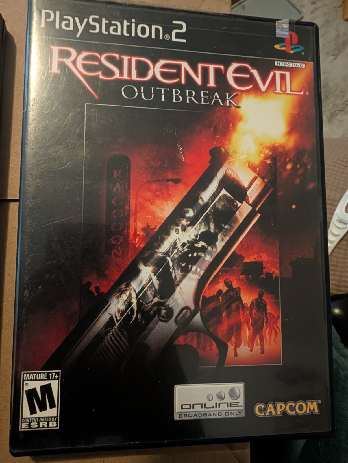 Resident Evil Outbreak 1&2 + Resident Evil Dead Aim PS2