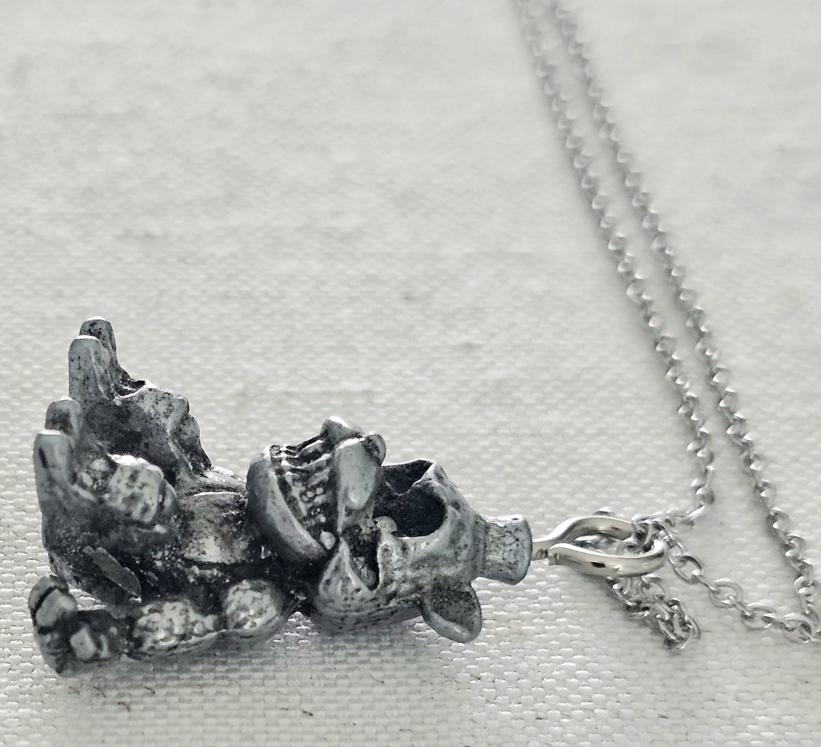 One Of A Kind – Five Nights At Freddy’s FNAF 3D Freddy Bear Necklace 🐻