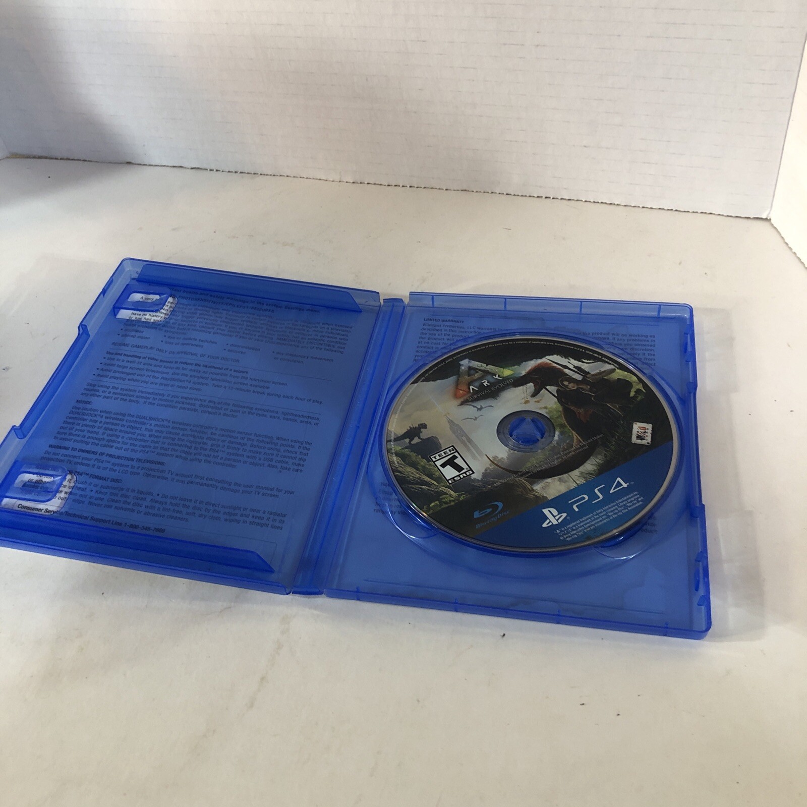 Studio Wildcard Ark: Survival Evolved (Sony PlayStation 4, 2017) Back To School