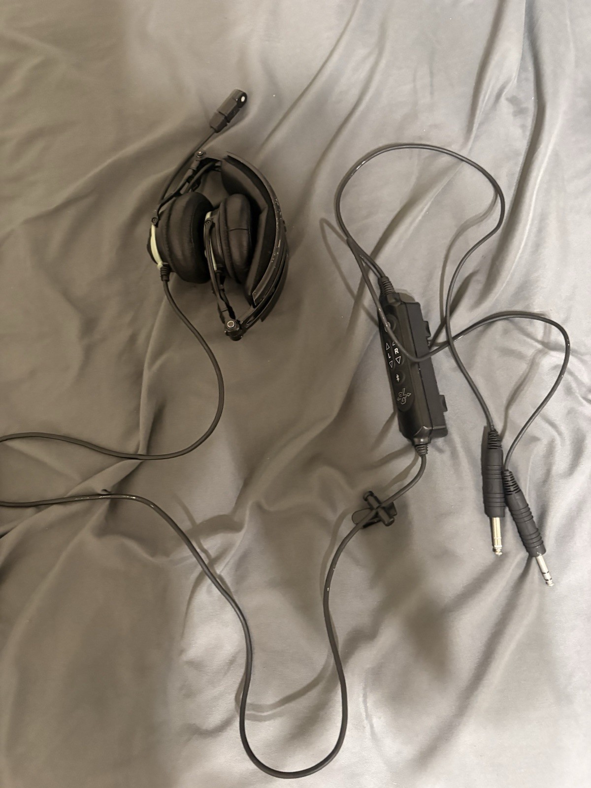 David Clark DC PRO-X Wired Over-Ear Headset Boom Mic Inline Controls Black
