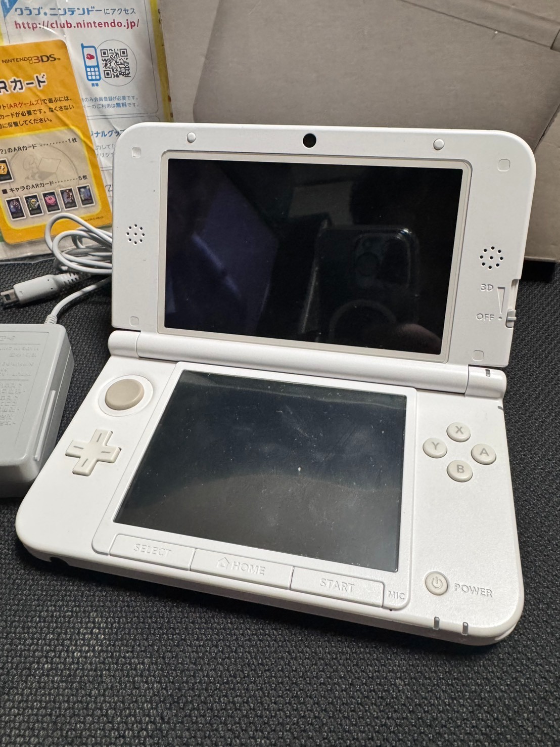 Nintendo 3DS XL LL Console, 32GB SD Card, Box, Instruction Manual, AR Cards, Tou