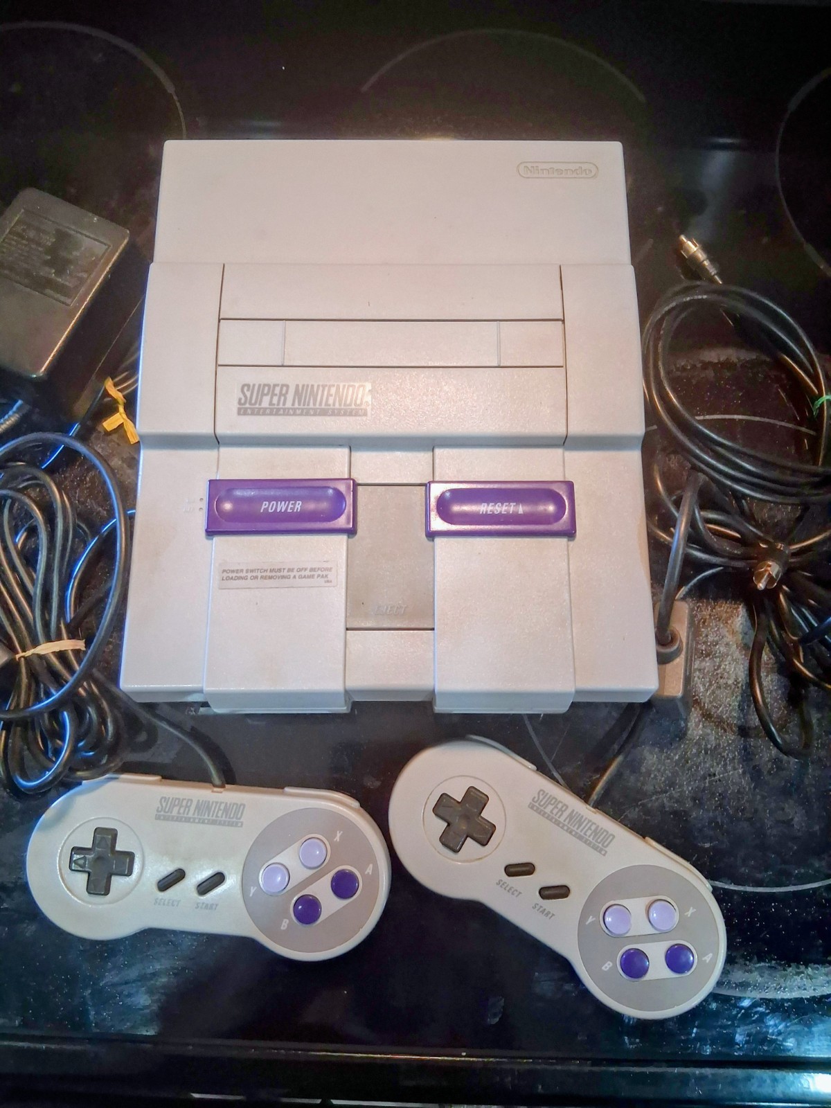 Original Super Nintendo Entertainment System (SNES) in excellent condition