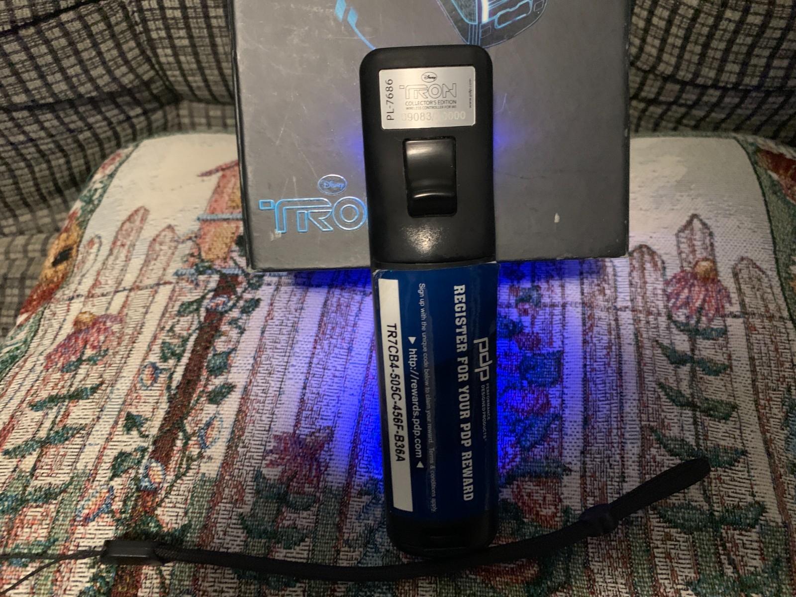 Tron Wii Remote Collectors Edition Nintendo Wii Controller 9083/20000 w/Box