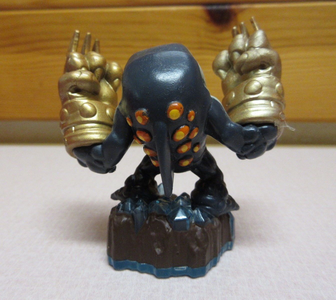 Skylanders Swap Force Fiery Forge Battle Pack with Bumble Blast & Terrafin
