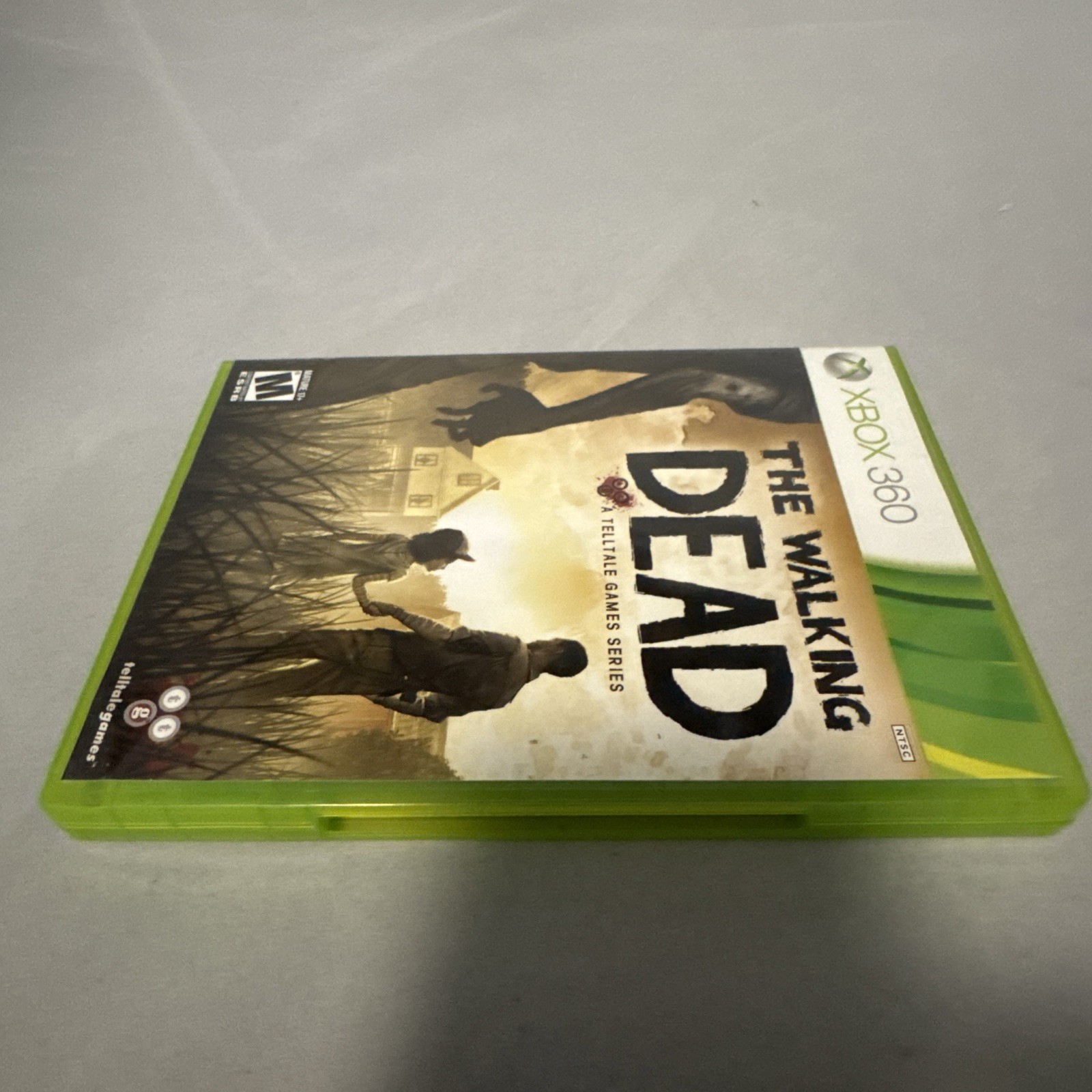 The Walking Dead (Xbox 360) CIB COMPLETE- Tested
