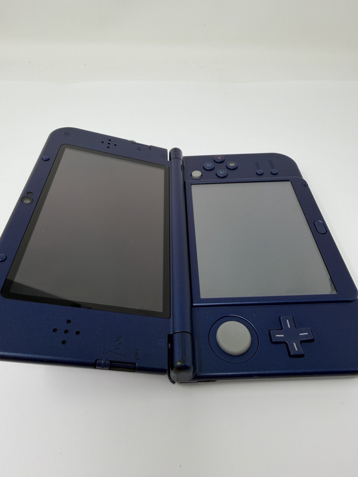 Nintendo New 3DS XL Galaxy Edition Handheld Console System – Purple w/charger