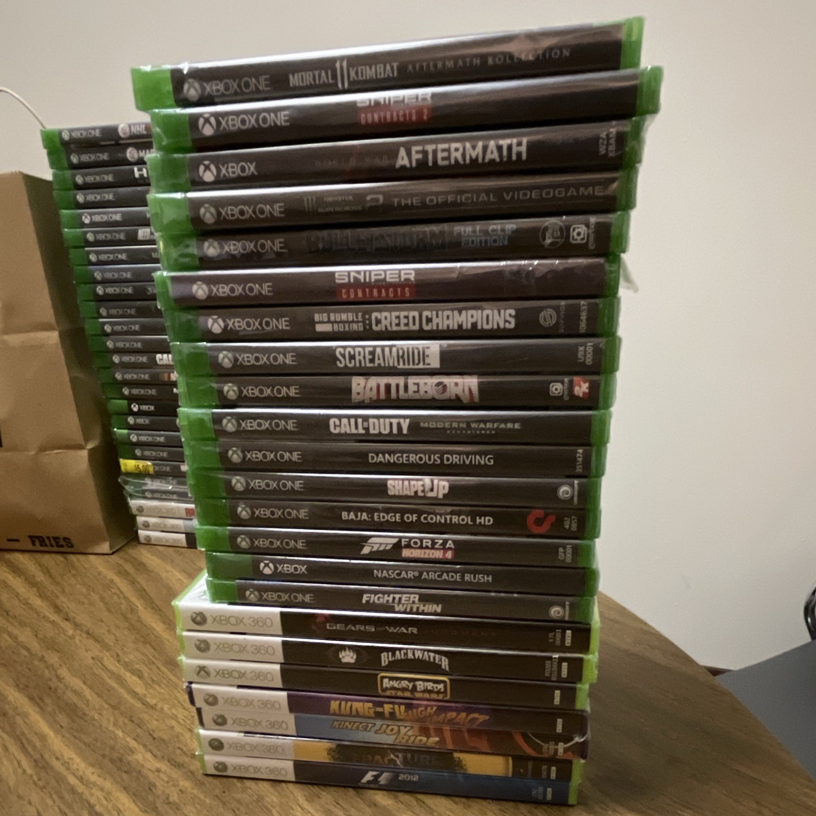 8 /Microsoft Xbox One Mixed Game Lot w/ Cases Kinect, Angry Birds, Racing/Sports
