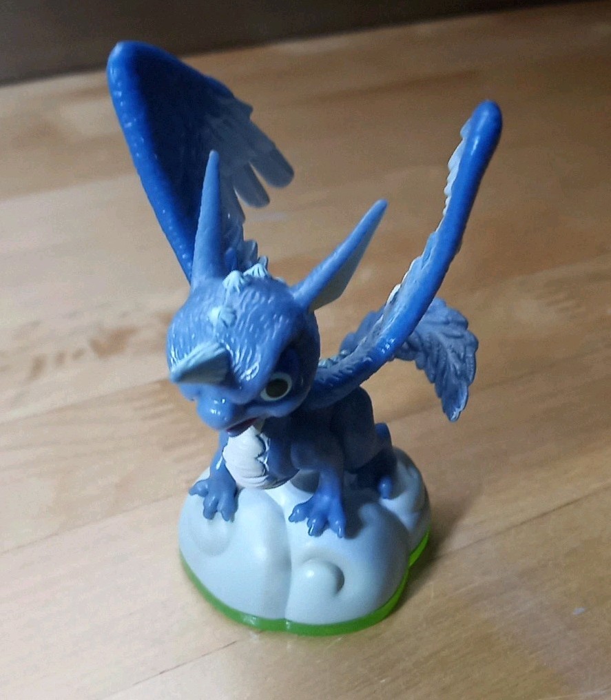 Skylanders Lot Bundle 3 Spyro’s Adventure & 3 Giants Hot Head Series 2 Hex +