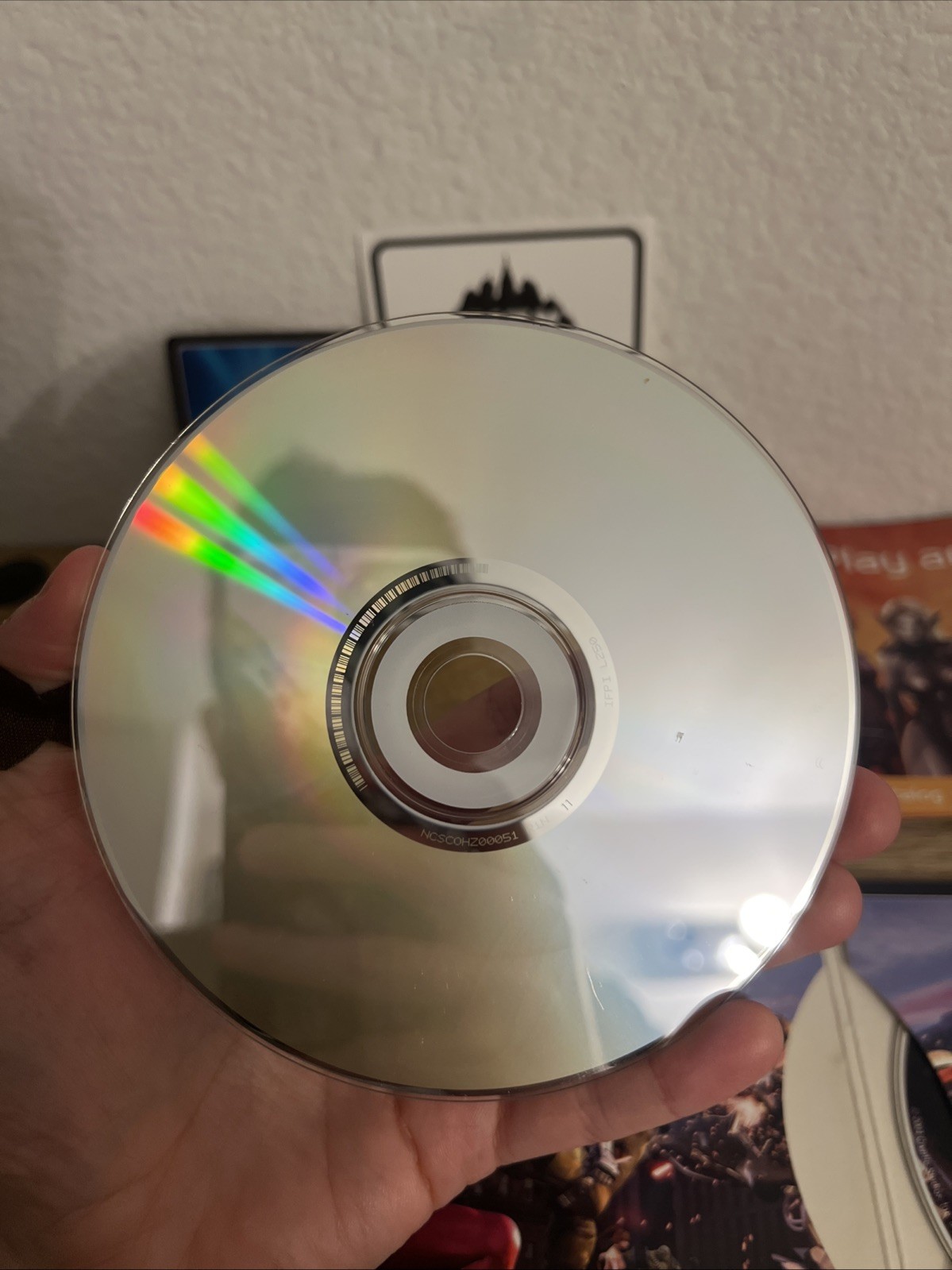 City of Heroes NcSoft PC Cd-Rom 2 Discs Set W/ Manual & Collectible Card