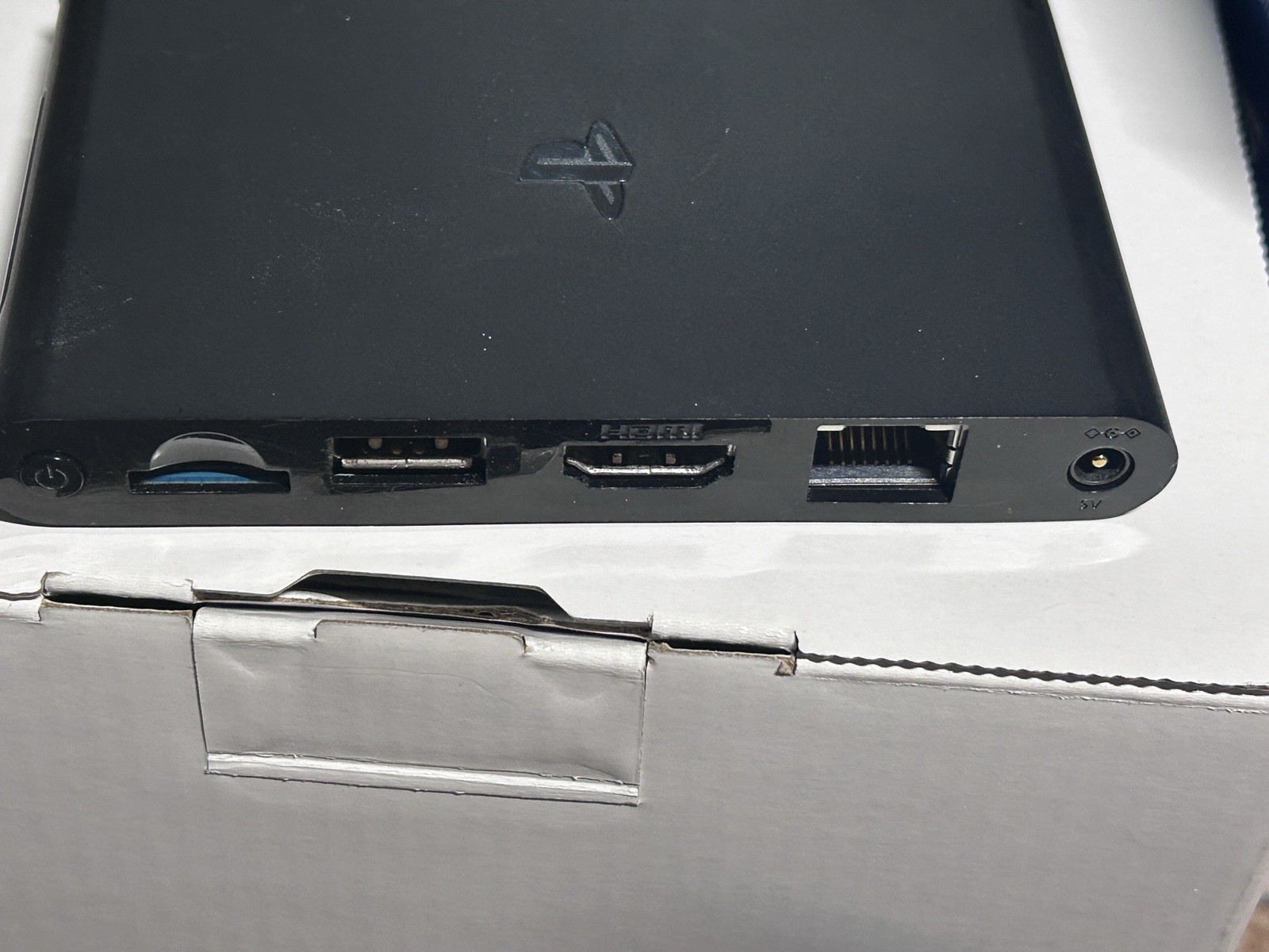 Sony PlayStation TV 1GB Console VTE-1001 PS Vita Box Cable Cords Guide Etc