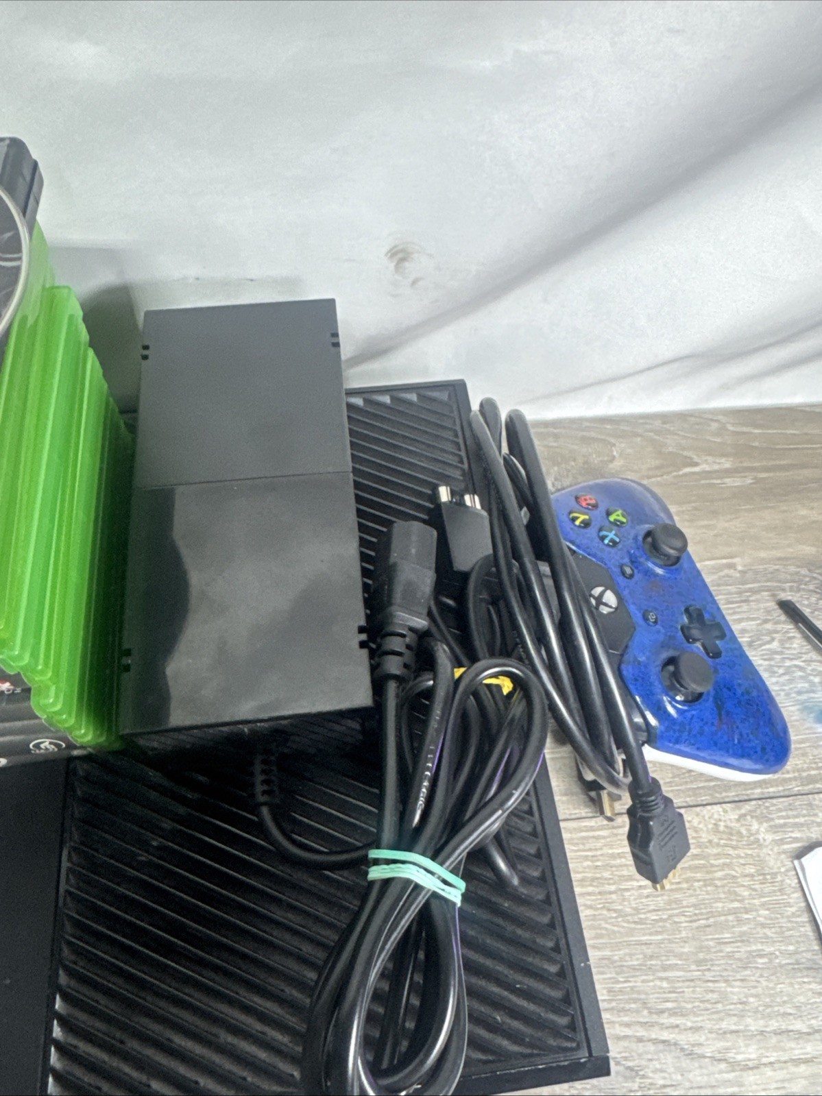Microsoft Xbox One 500GB Console Bundle Controller 16 Games Tested Works