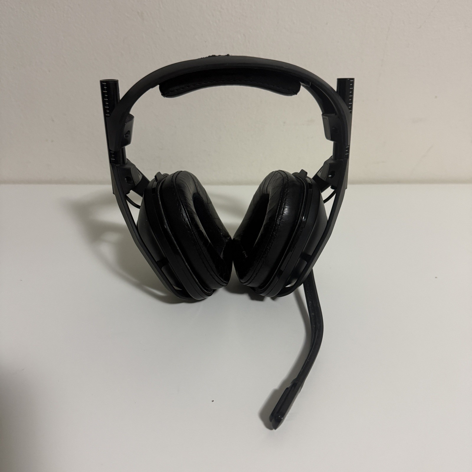 Astro A50 Gen 4 Wireless Gaming Headset + Base Station PS4 PC/Mac Black Tested