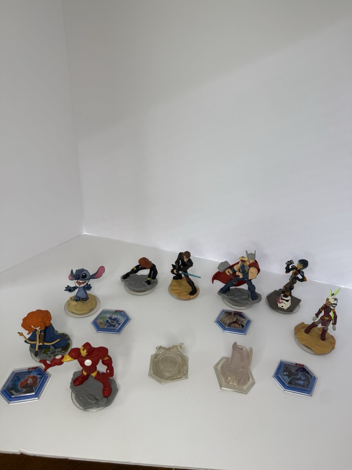 Disney Infinity Lot Figures & Power Discs w/ USB Portal Stitch Merida