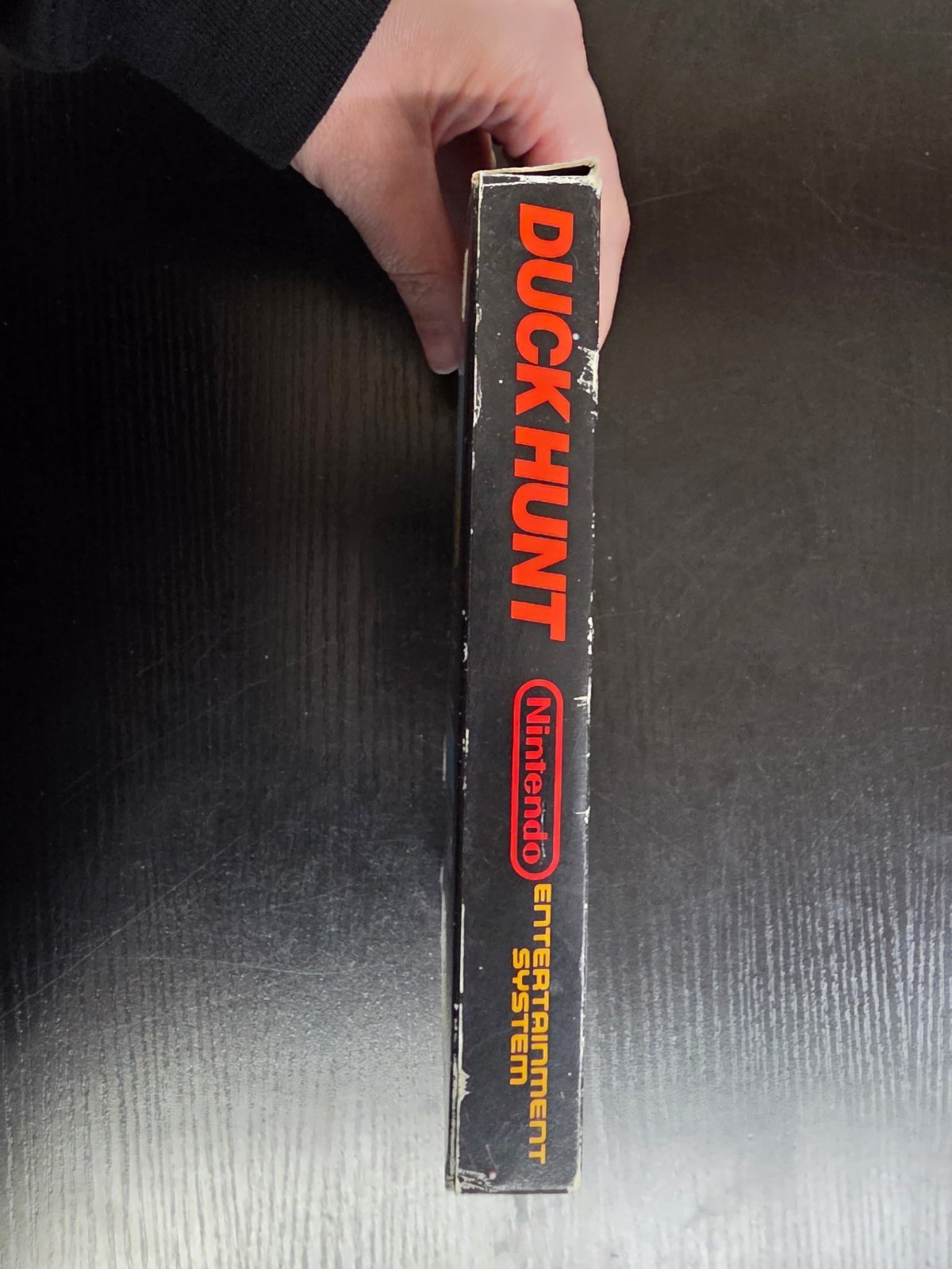 Duck Hunt (Nintendo NES, 1985) Complete CIB Hang Tab 5-Screw w/ Manual and Cover